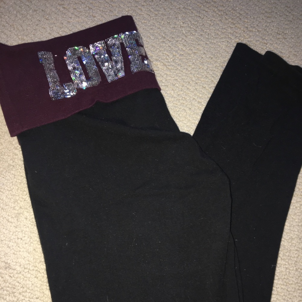 Victoria’s Secret Pink Yoga Leggings
